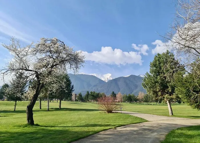 Апартамент Pirin Golf Mountain View Compass